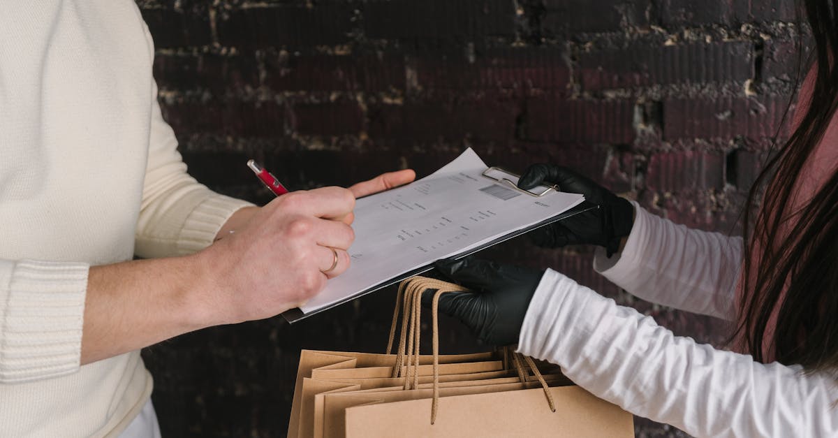 Best Practices for Effective Communication with Cosmetic Suppliers